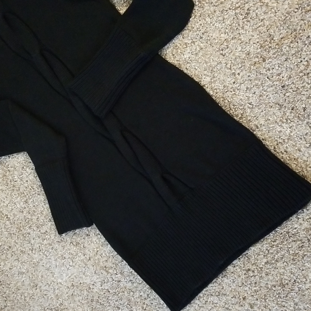 Sele Black Sweater Dress - Picture 6 of 7